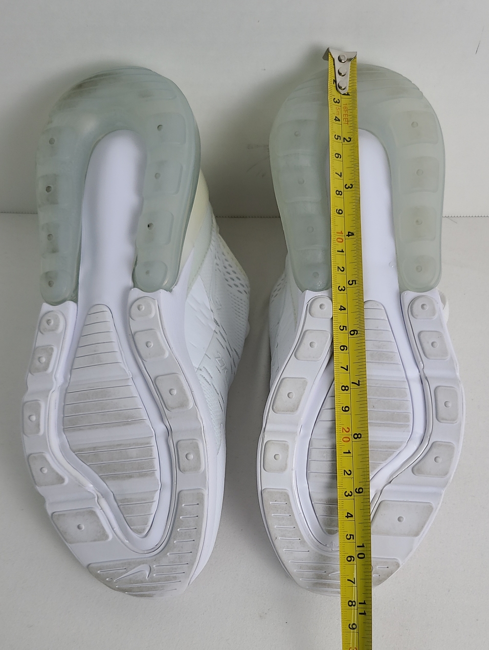 Nike Air 270 Air Max Tennis Shoes Sneakers All White Size 6.5Y - Picture 14 of 15